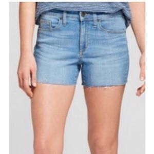 Universal Thread High Rise Midi Jean shorts Size 2